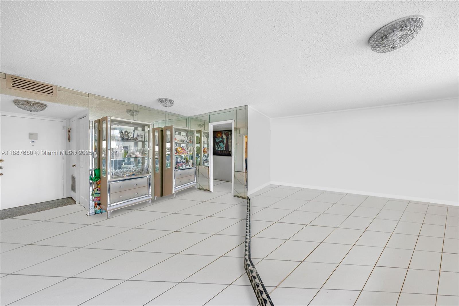 View photos, virtual tours, details... 2750 NE 183rd St 1210