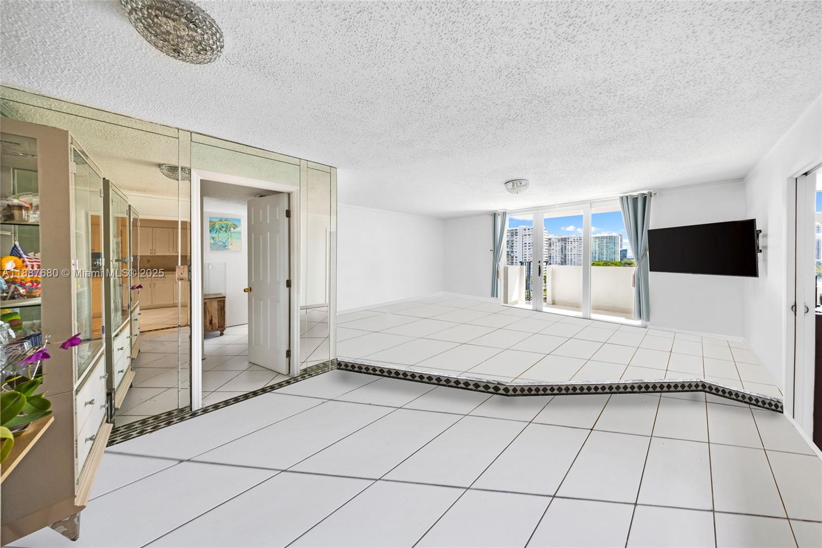 View photos, virtual tours, details... 2750 NE 183rd St 1210