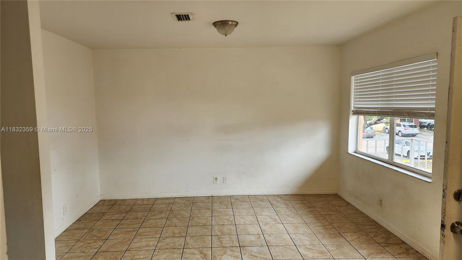 101 NE 41st St F108