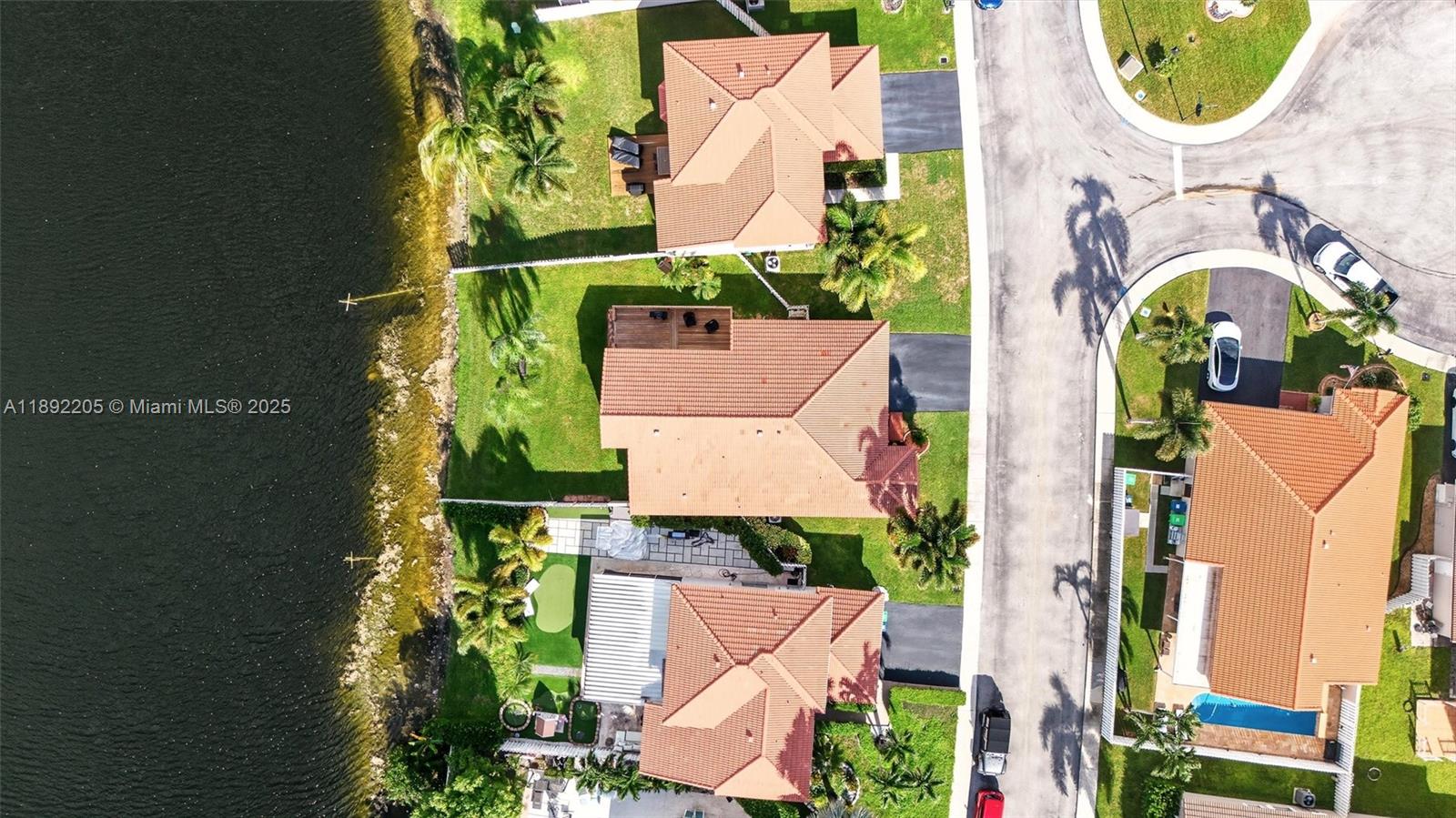 SAVANNAH PLAT 1 - Residential