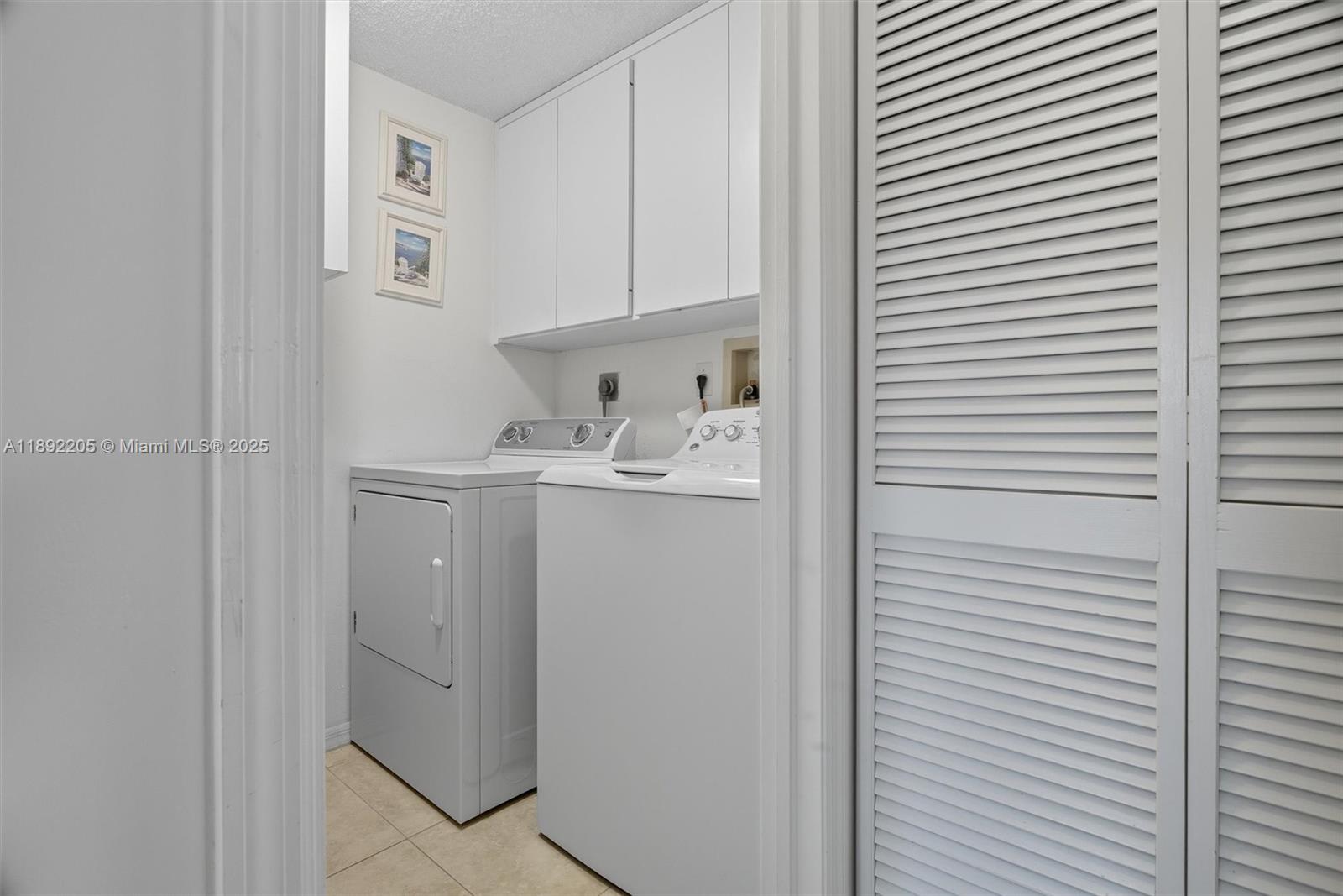 SAVANNAH PLAT 1 - Residential
