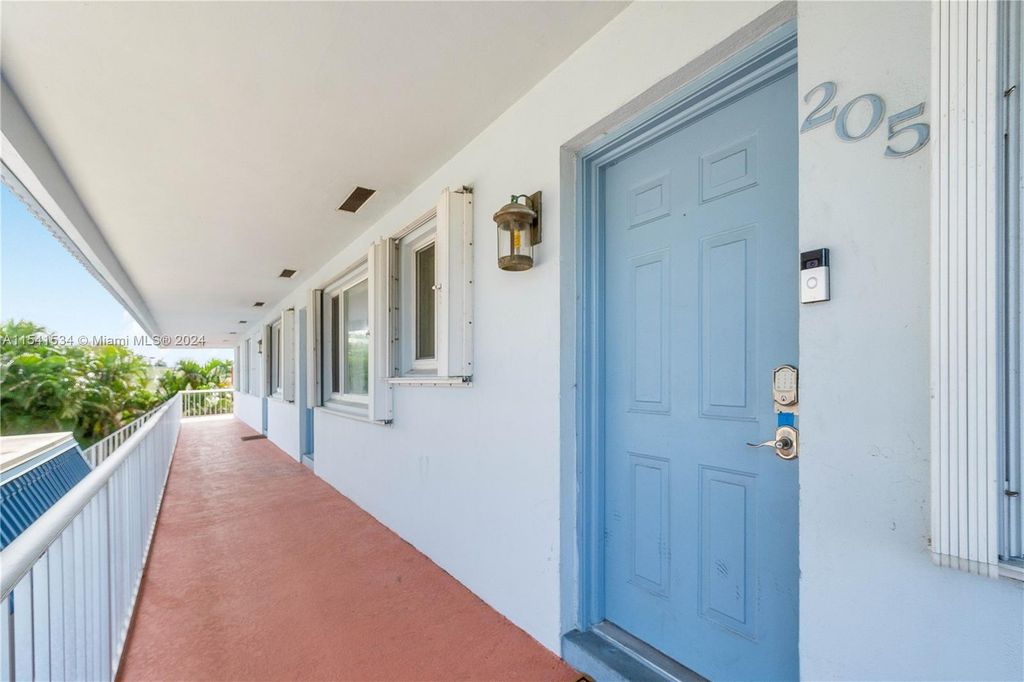 Photo of 316 Southwind Ct #205, North Palm Beach, FL 33408 (MLS # A11541534)