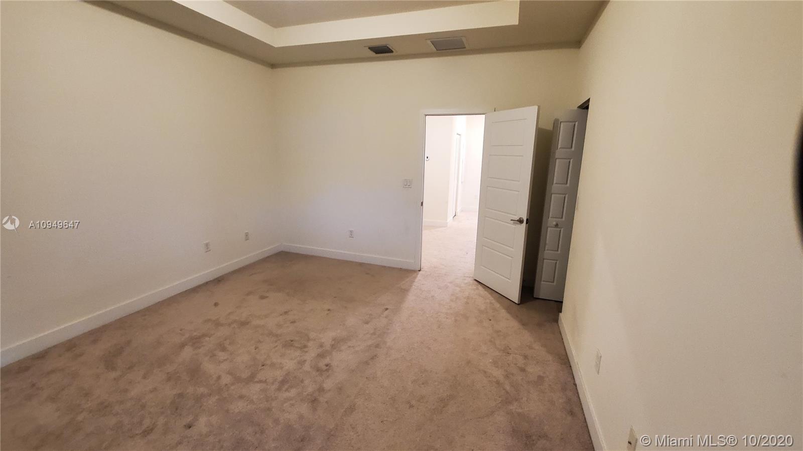 DUNNWOODY LAKE - Residential Lease