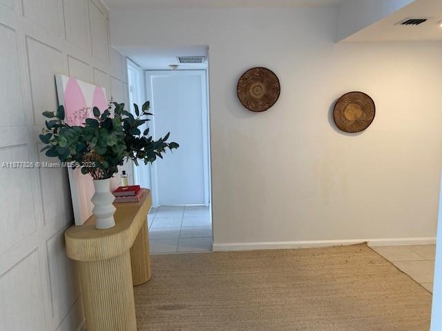 COMMODORE CLUB SOUTH COND - Residential Lease