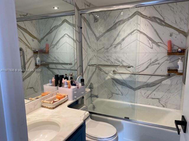 COMMODORE CLUB SOUTH COND - Residential Lease