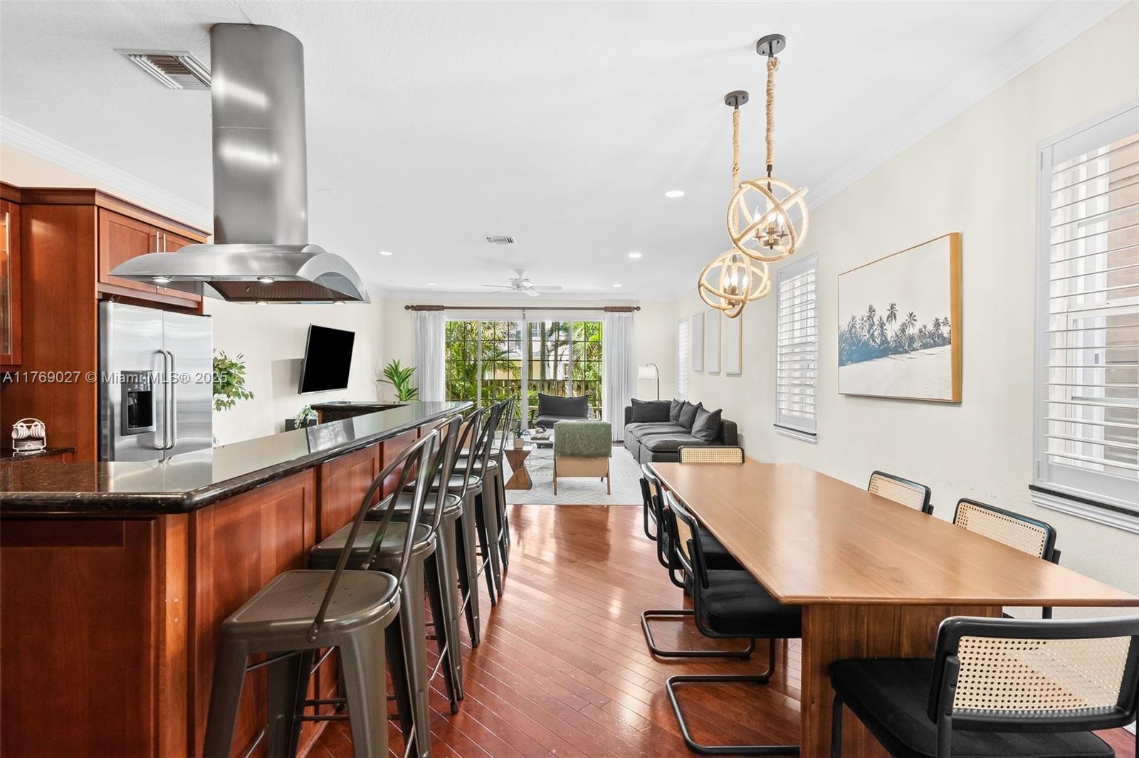 SAILBOAT BEND - Residential