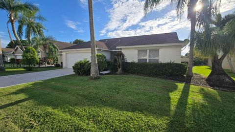 13048 Meadowbreeze Dr Wellington FL 33414