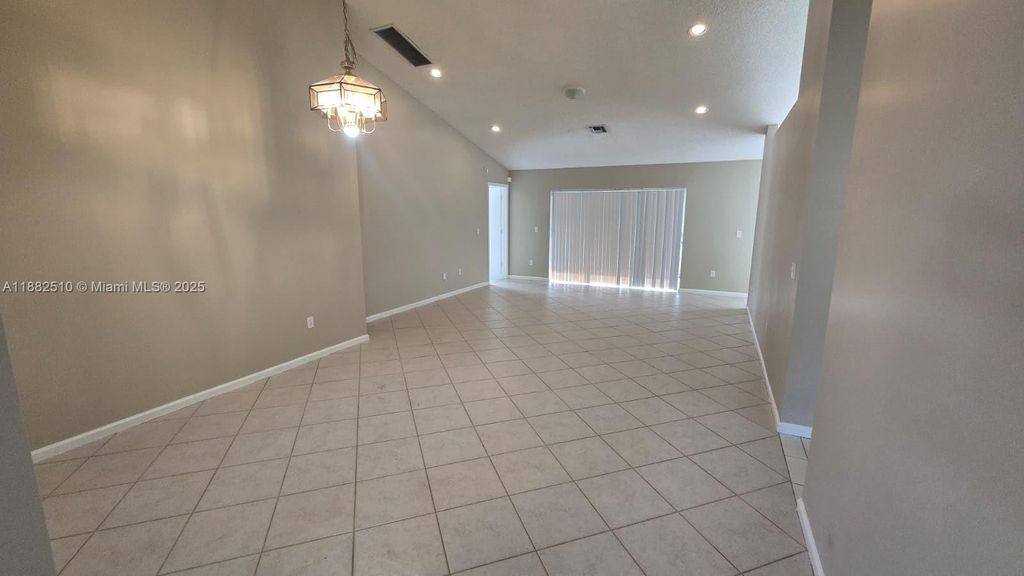Photo of 13048 Meadowbreeze Dr, Wellington, FL 33414 (MLS # A11882510)