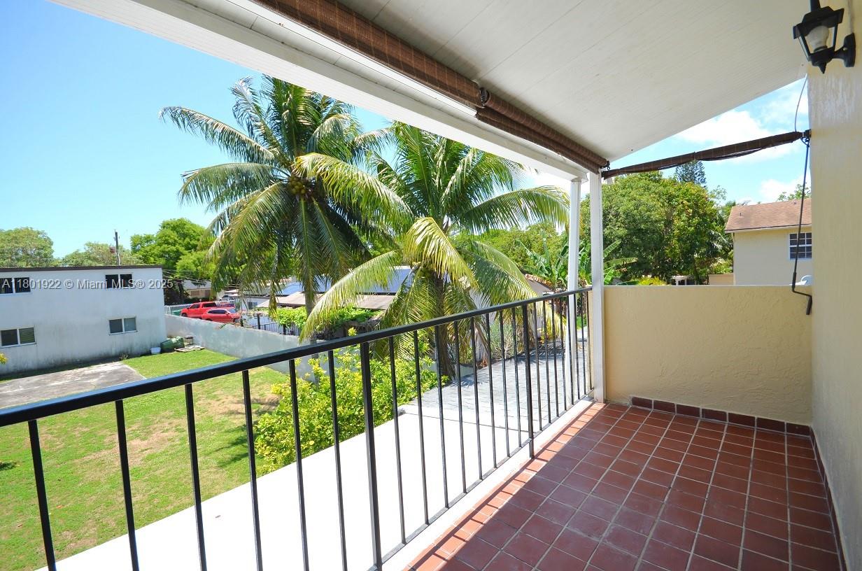 TWIN HOMES VILLAGE II CON - Residential