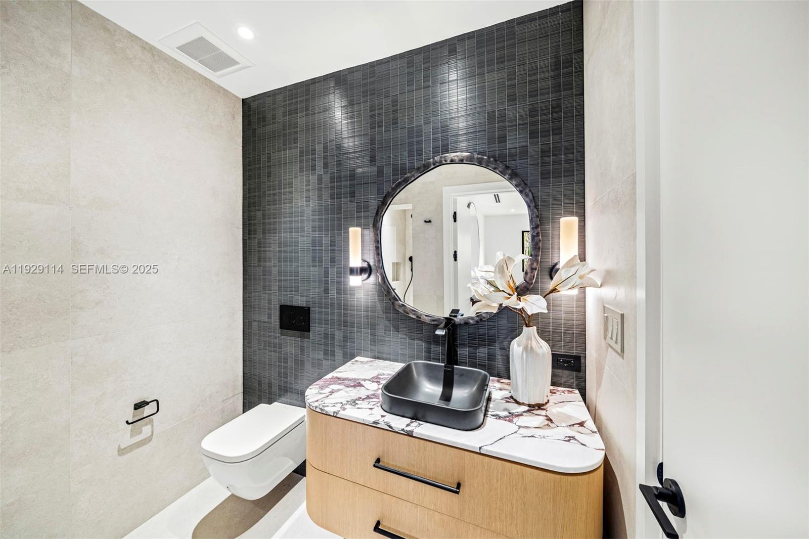 FAIRHAVEN - Residential Lease