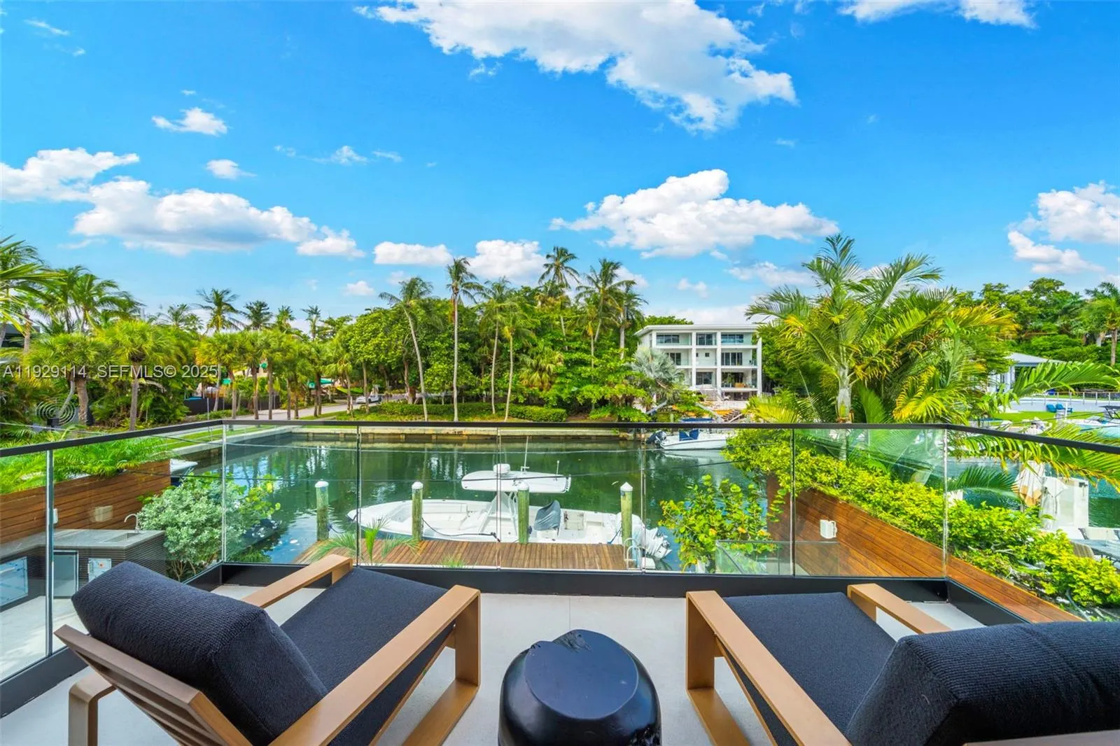 Miami, Florida 33133, United States, 4 Bedrooms Bedrooms, ,4 BathroomsBathrooms,Residential,Active,253931