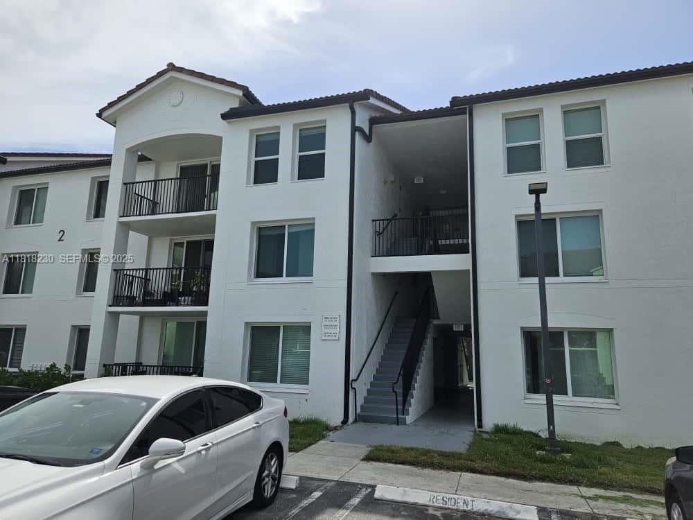 VILLA DEL SOL CONDO - Residential Lease