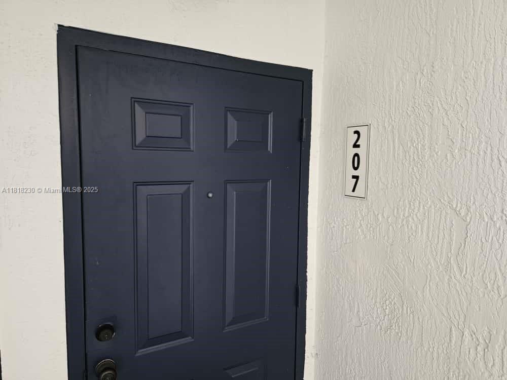 VILLA DEL SOL CONDO - Residential Lease