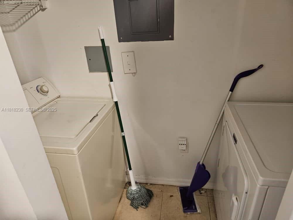 VILLA DEL SOL CONDO - Residential Lease