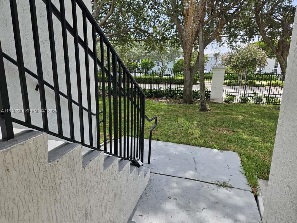 VILLA DEL SOL CONDO - Residential Lease