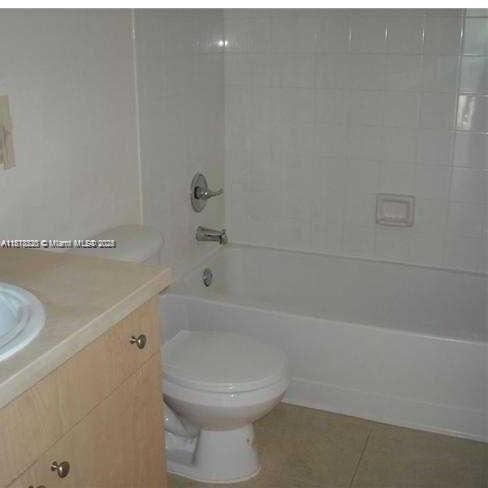 VILLA DEL SOL CONDO - Residential Lease
