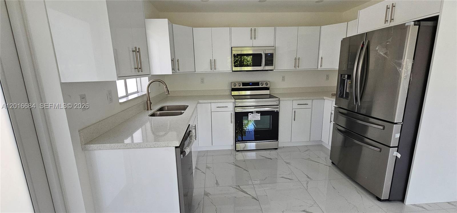 TOWN OF FLORIDA CITY - Residential Lease