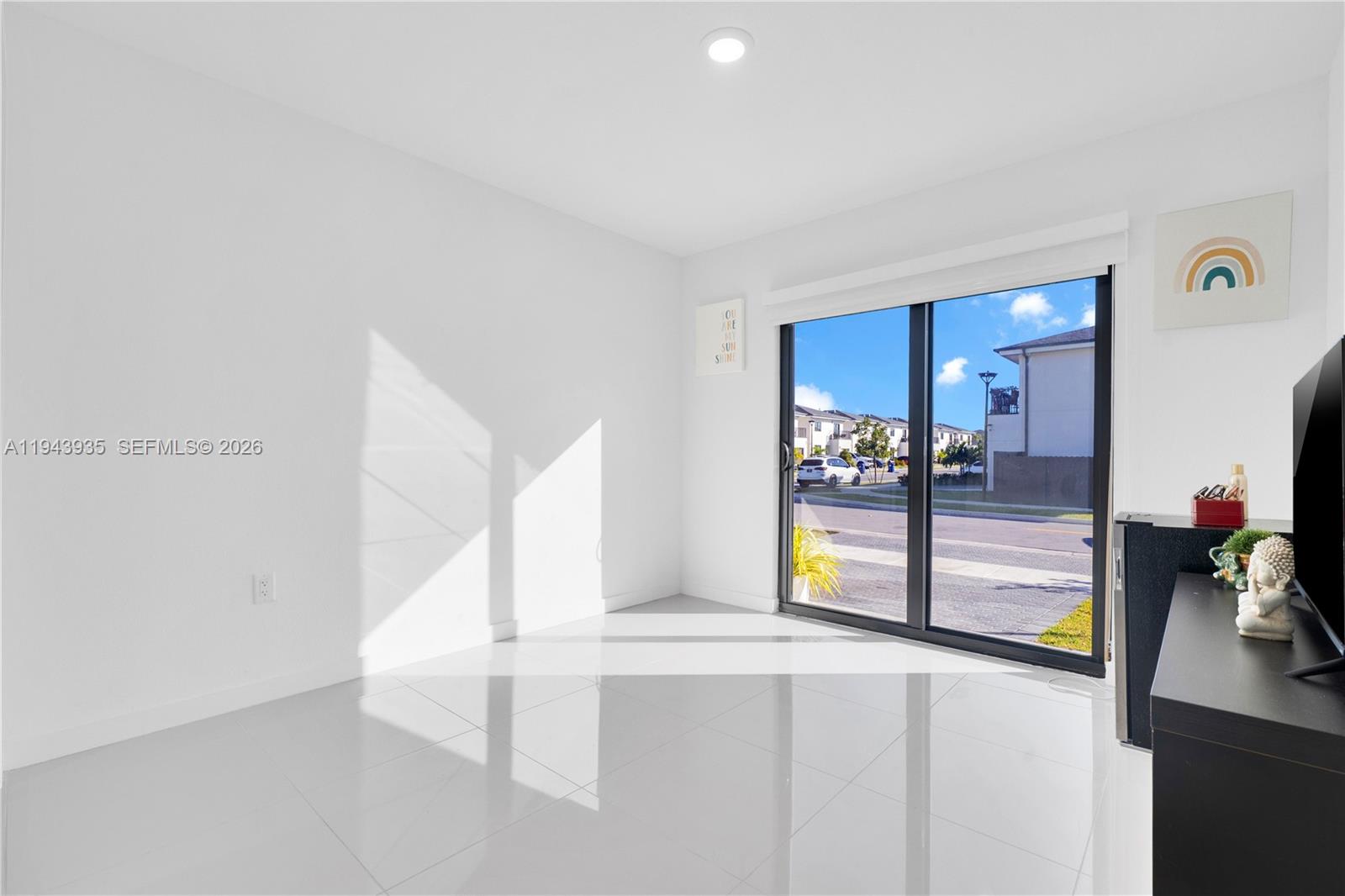 On Alba Onx Homes - Residential