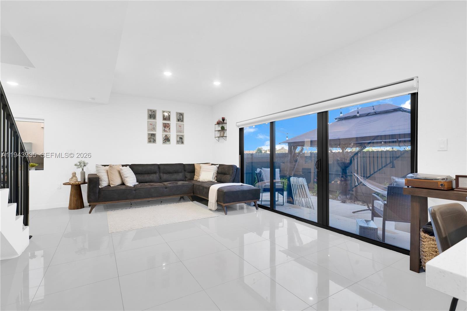 On Alba Onx Homes - Residential