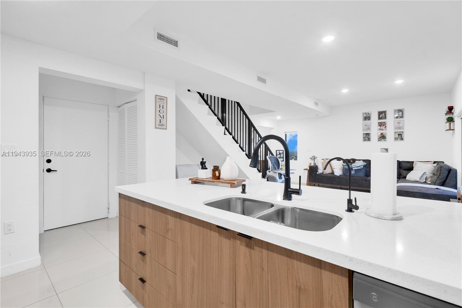 On Alba Onx Homes - Residential