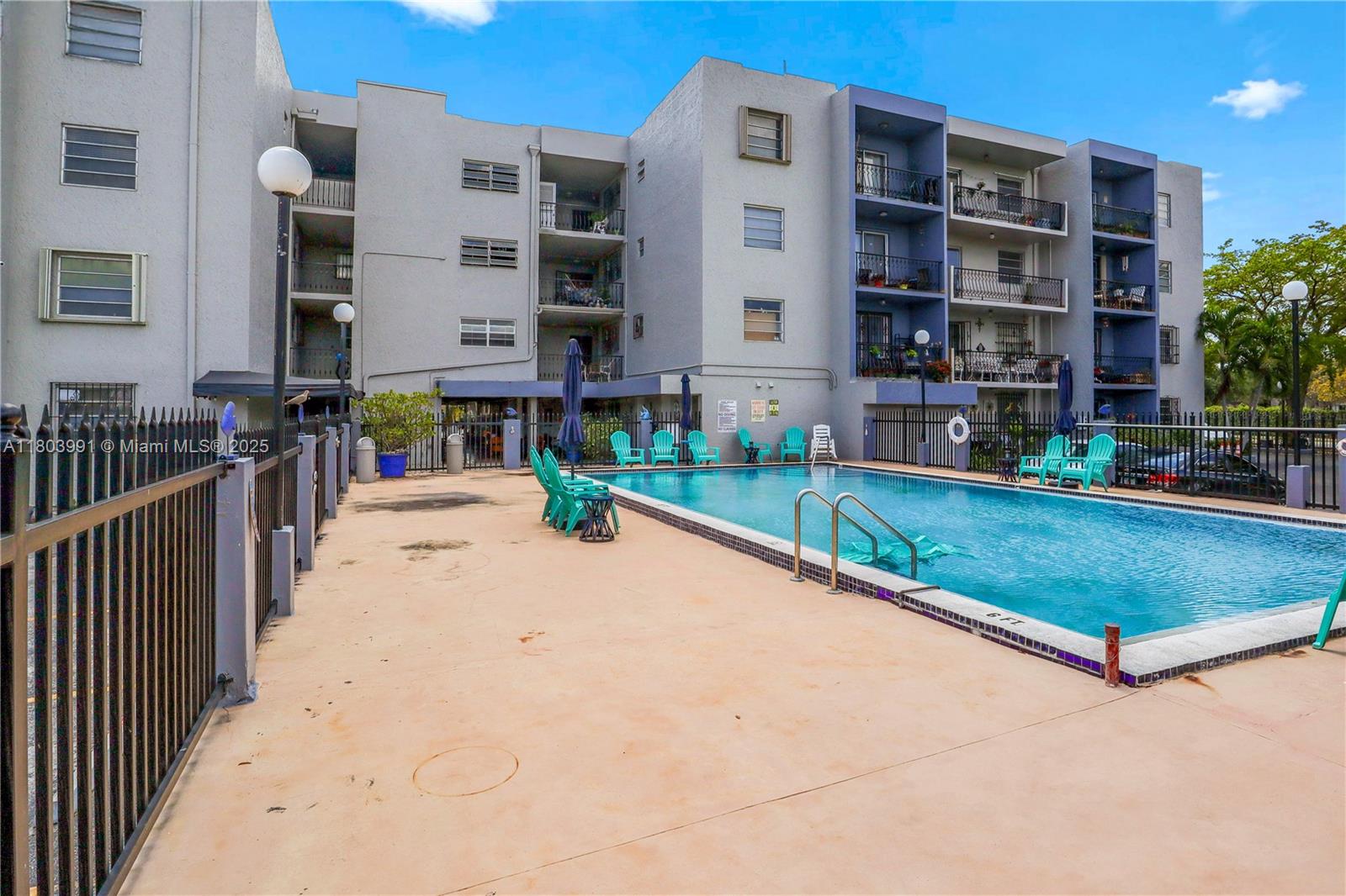 ALCALA PLAZA CONDO - Residential