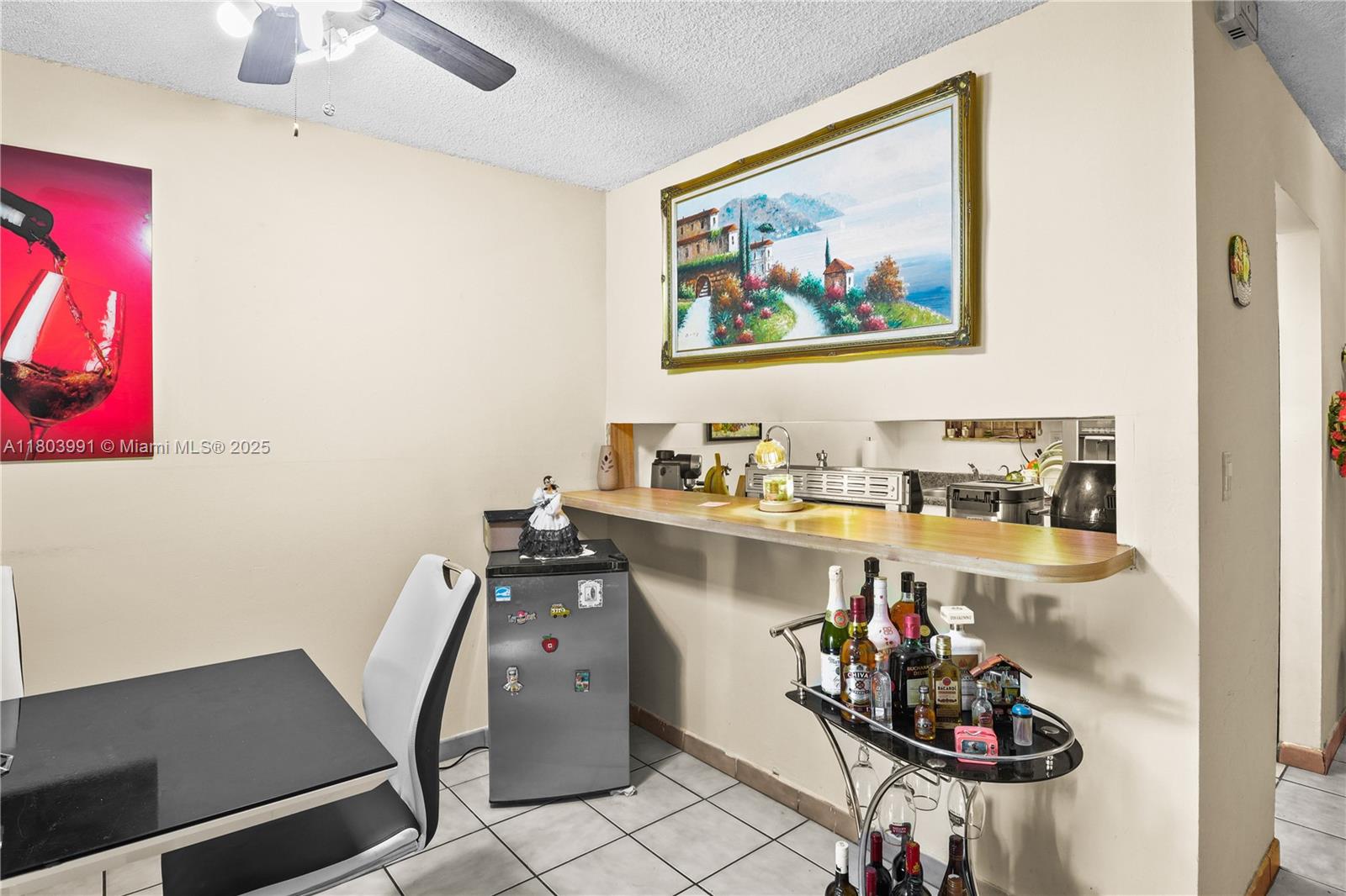 ALCALA PLAZA CONDO - Residential