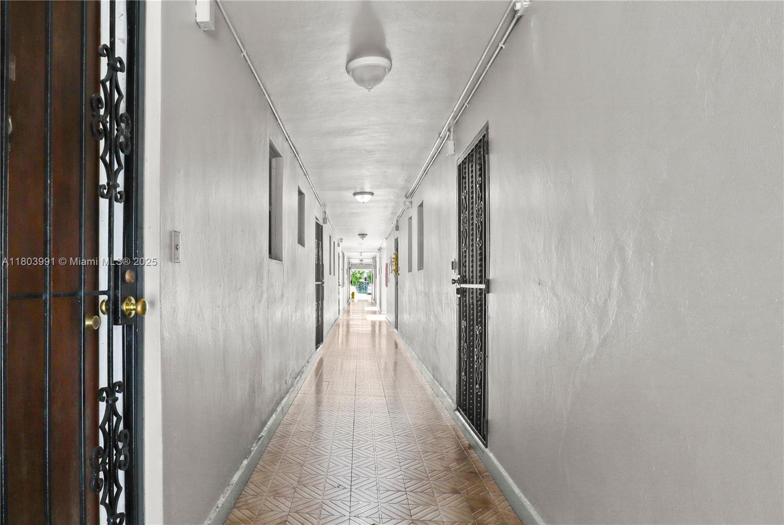 ALCALA PLAZA CONDO - Residential