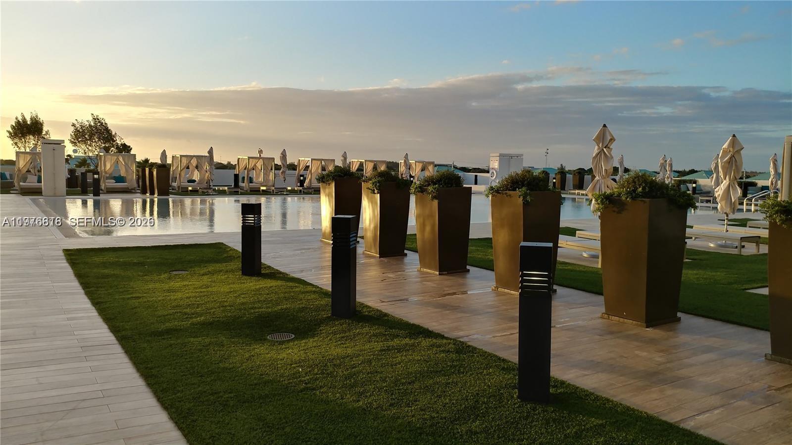 5300 PASEO CONDO - Residential