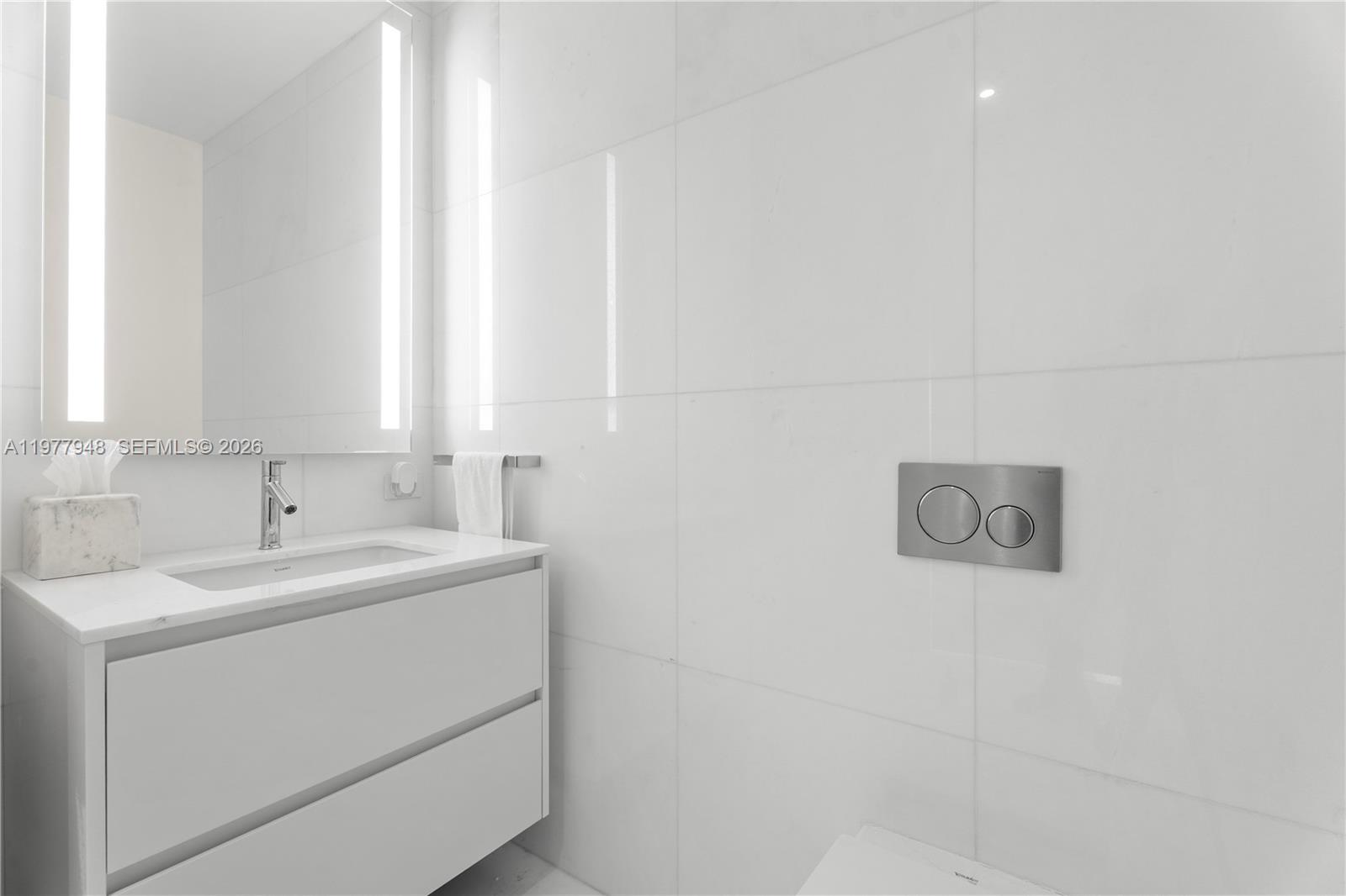 ASTON MARTIN RESIDENCES - Residential