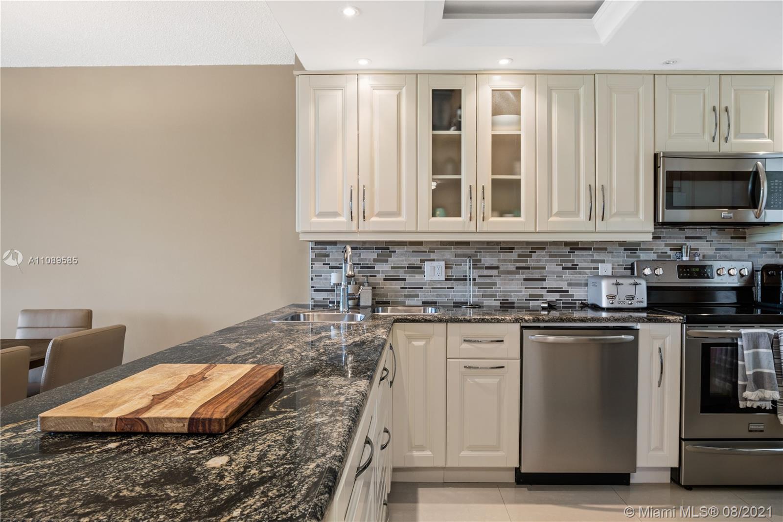 PALM-AIRE C C APTS 102 CO - Residential