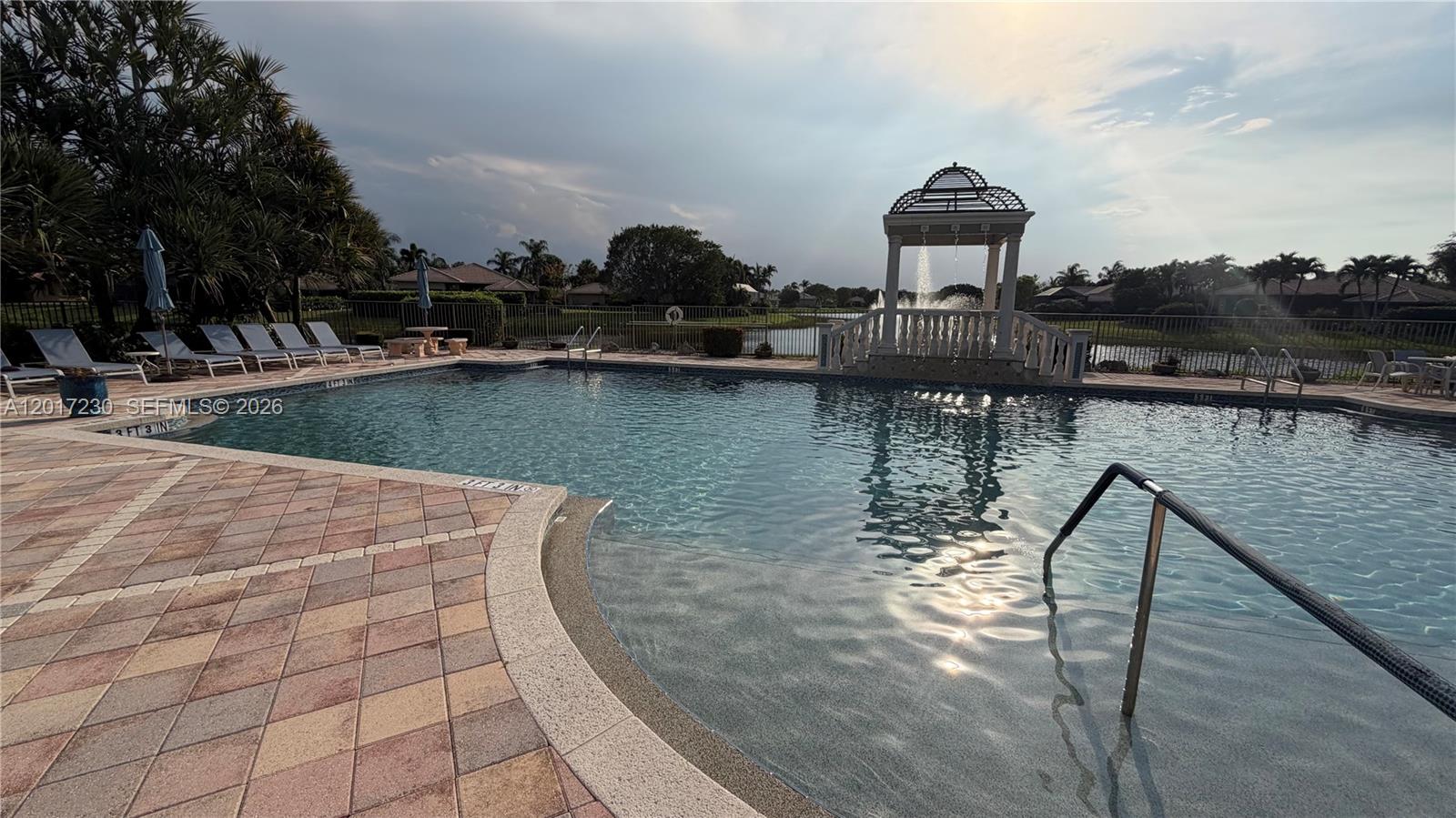 TIVOLI RESERVE - Residential