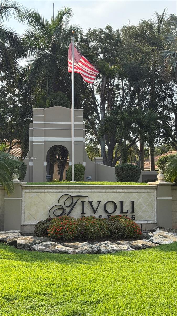 TIVOLI RESERVE - Residential