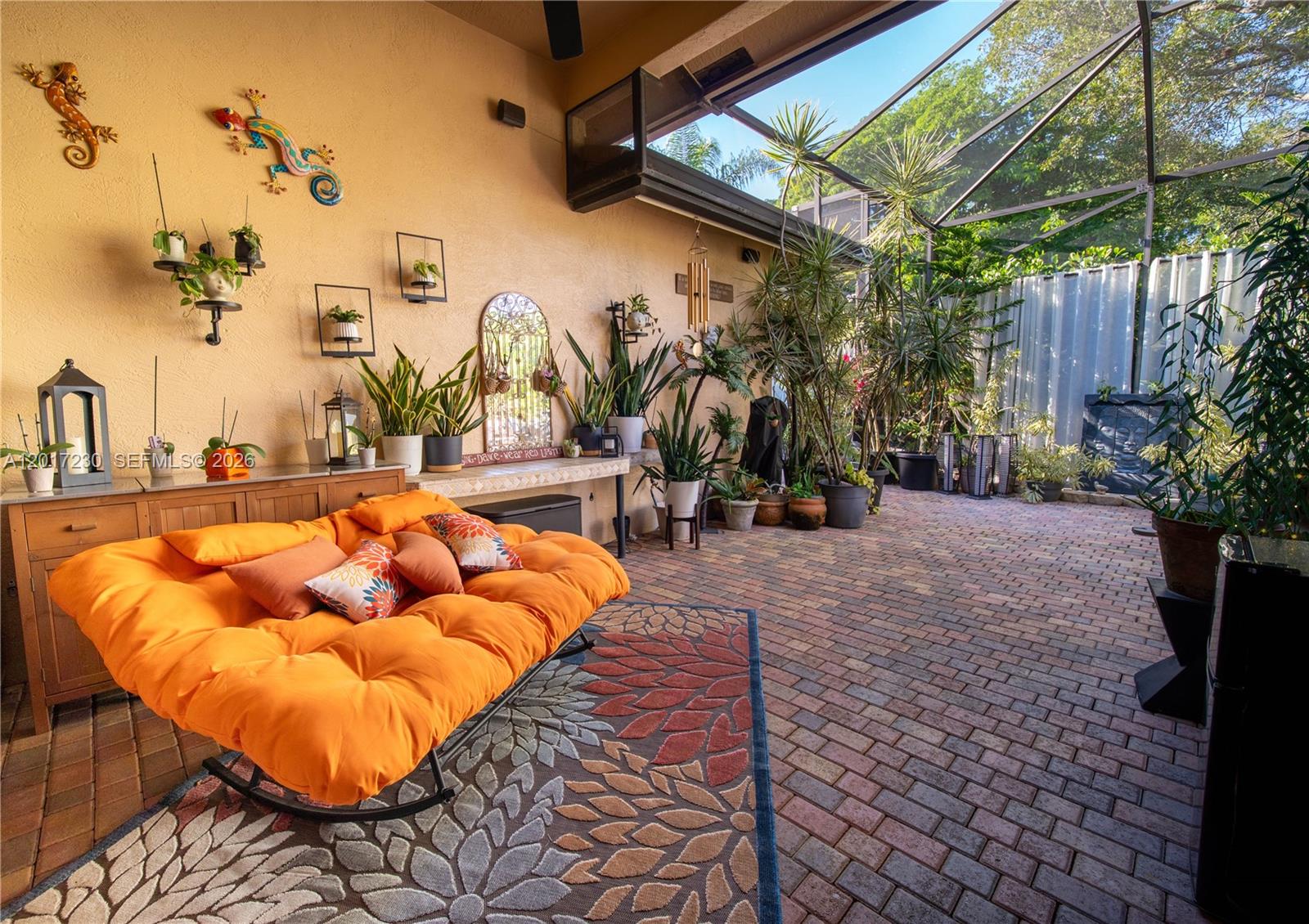 TIVOLI RESERVE - Residential
