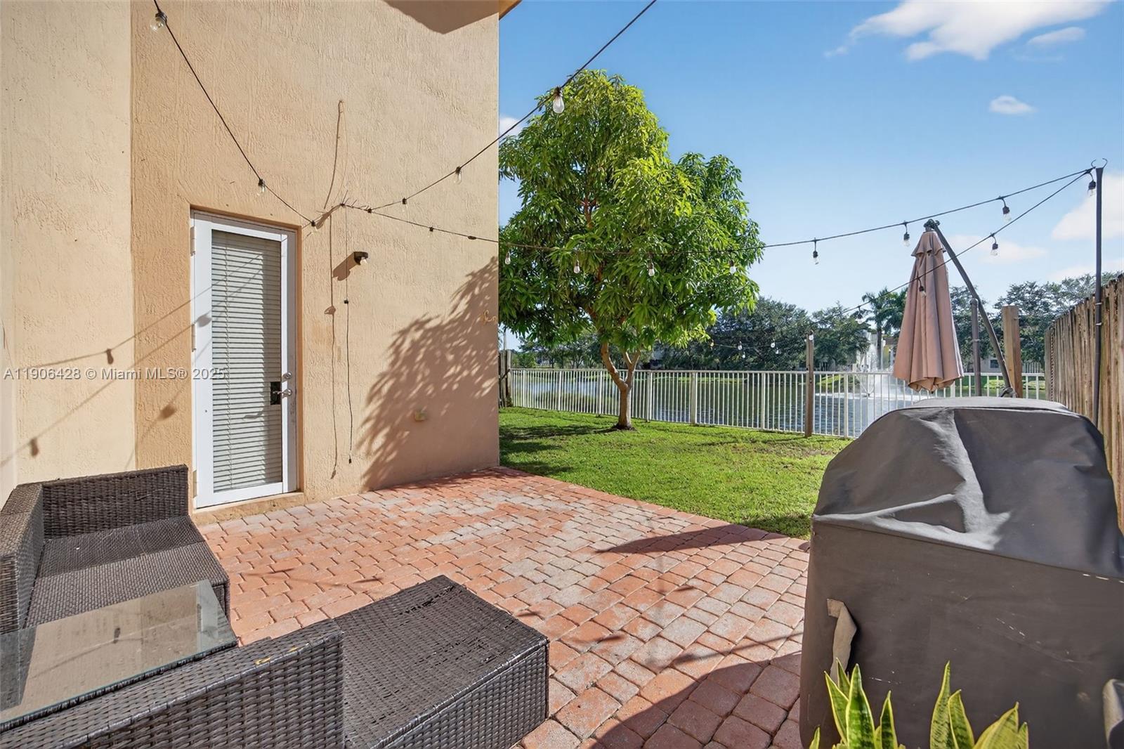 ATLANTIS AT OASIS - Residential Lease