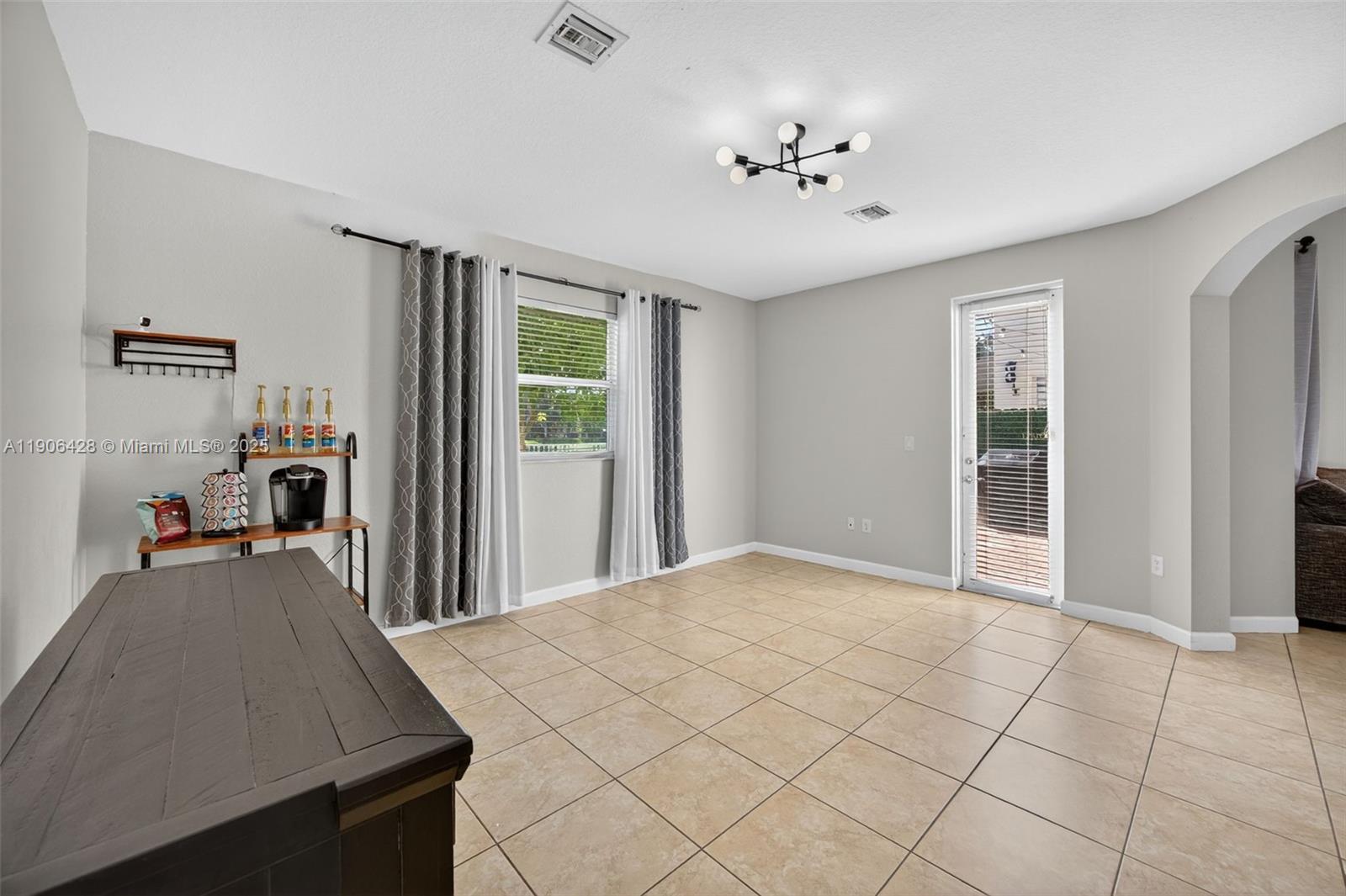 ATLANTIS AT OASIS - Residential Lease