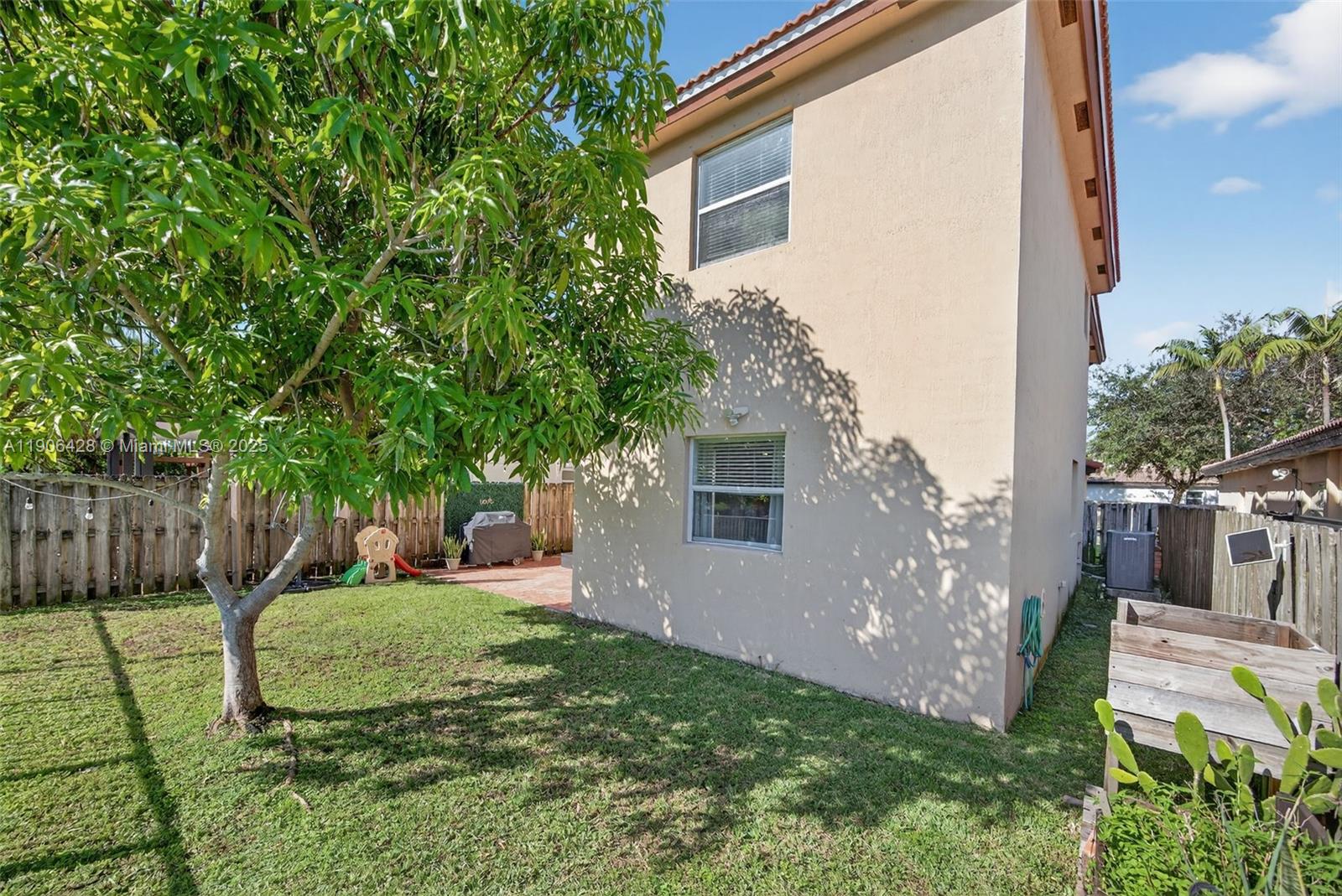 ATLANTIS AT OASIS - Residential Lease