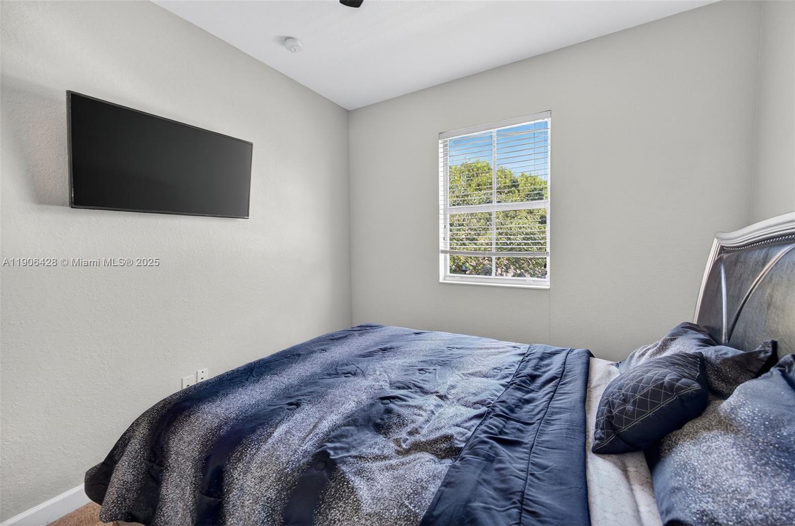 ATLANTIS AT OASIS - Residential Lease