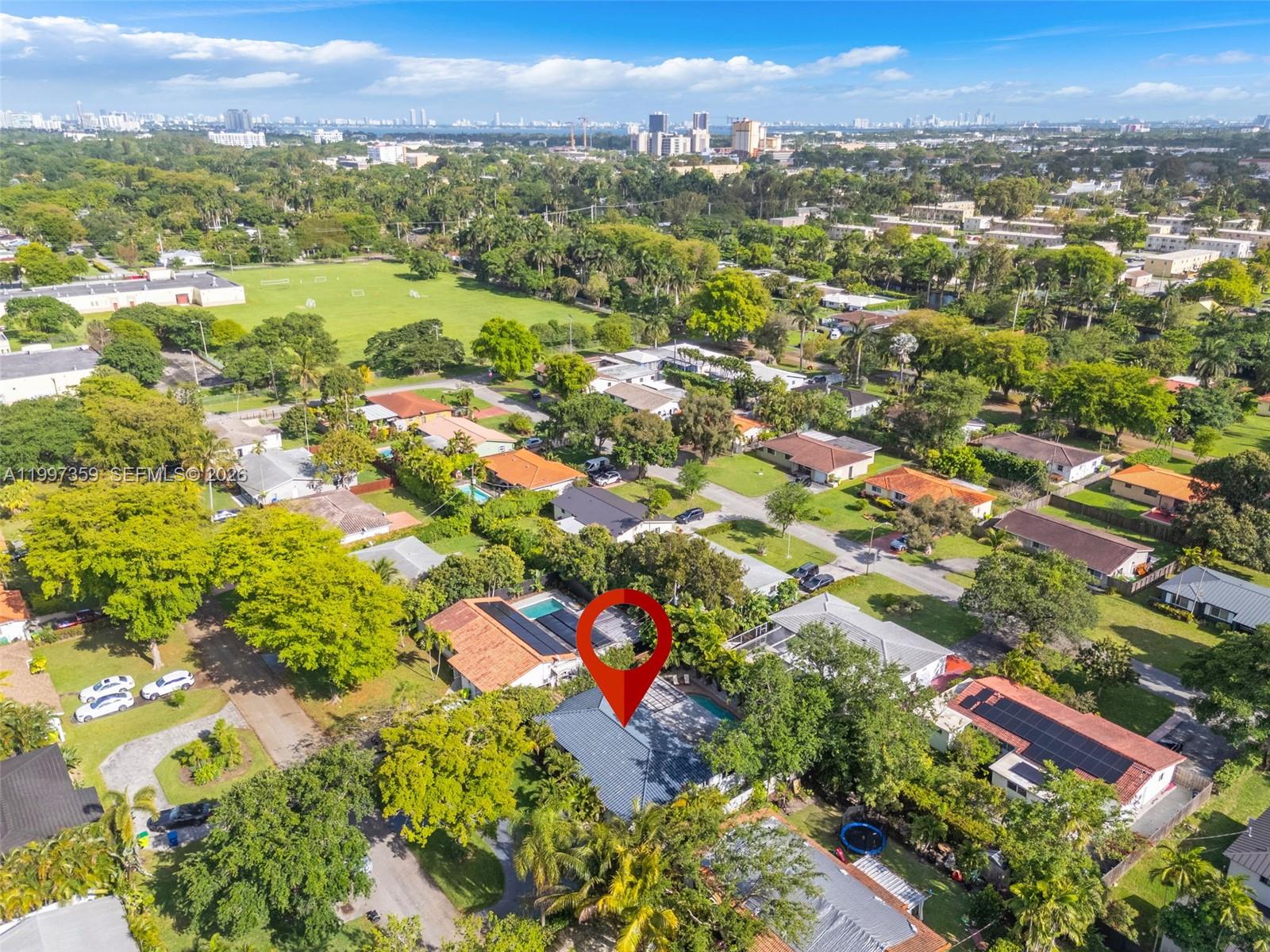 GLENDALE MANOR - Residential