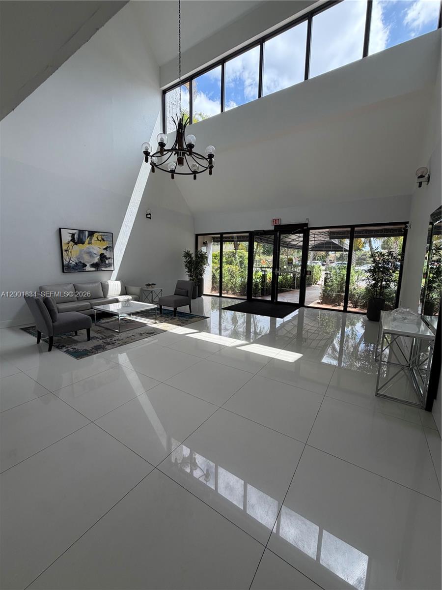 BUILDING SIX OF RACQUET C - Residential Lease