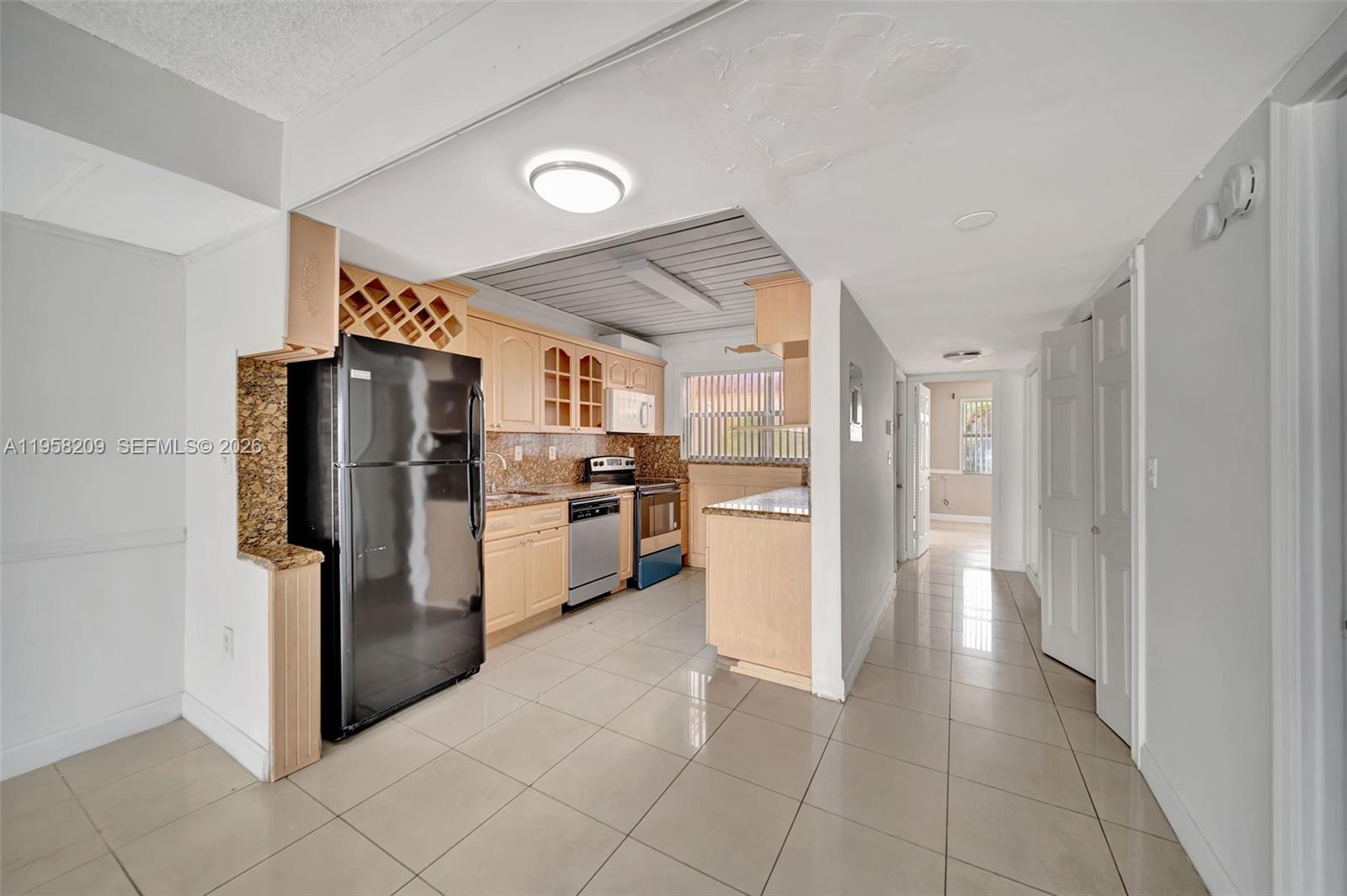 LUDLUM LAKE TOWNHOUSES SE - Residential Lease