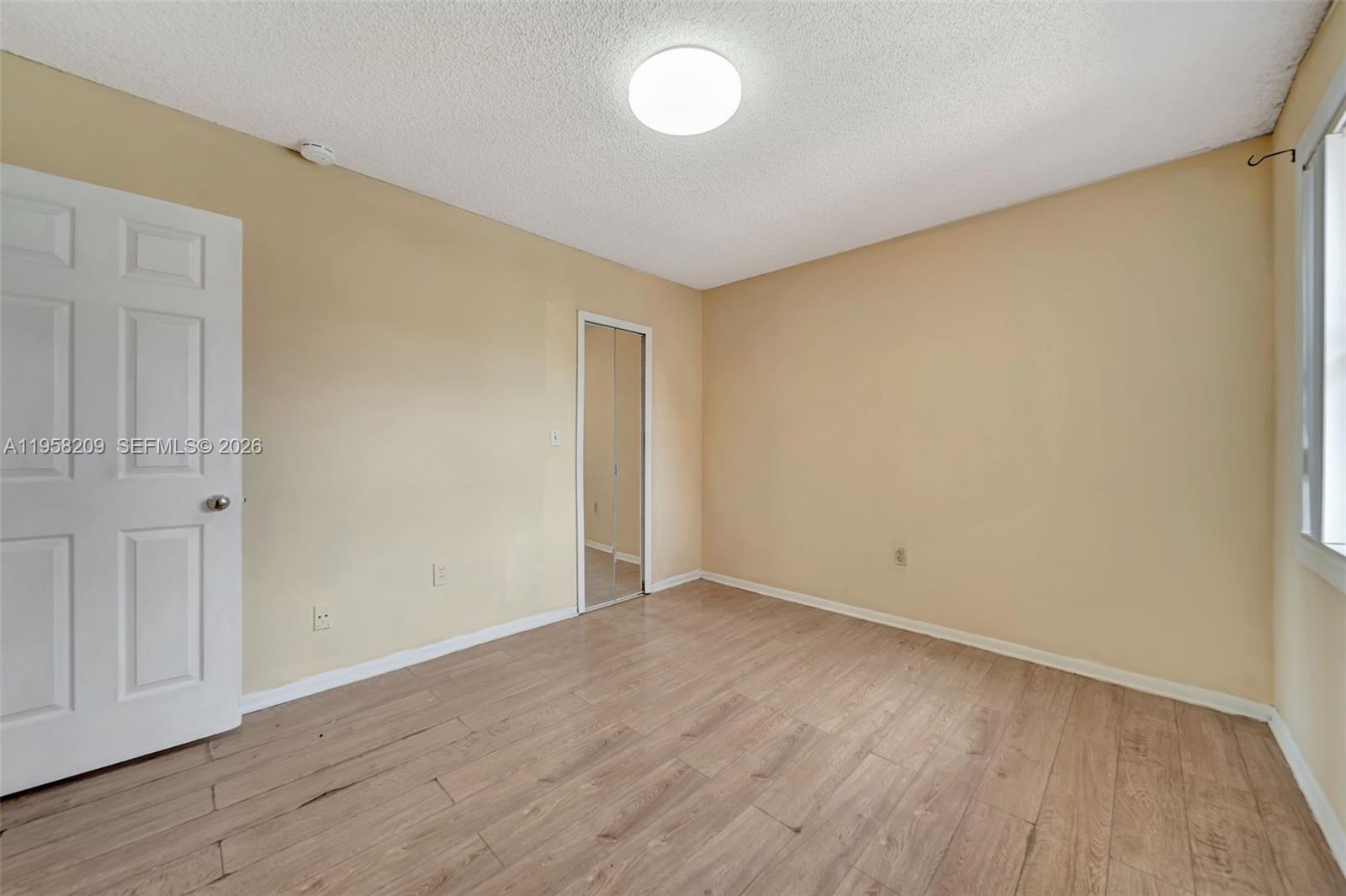 LUDLUM LAKE TOWNHOUSES SE - Residential Lease