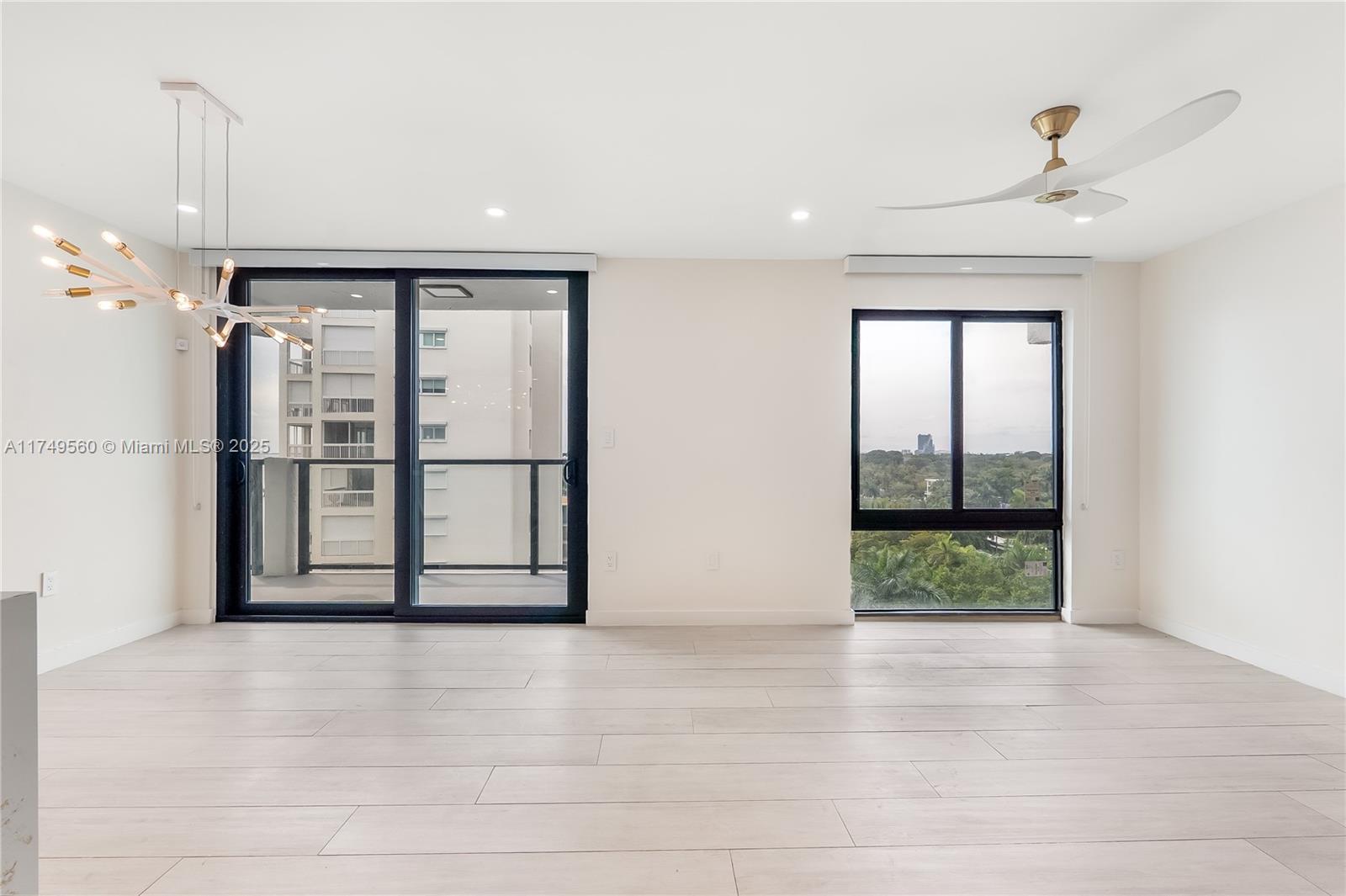 1600 SOUTH BAYSHORE LANE - Residential