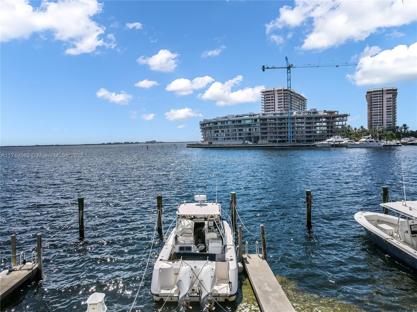 1600 SOUTH BAYSHORE LANE - Residential