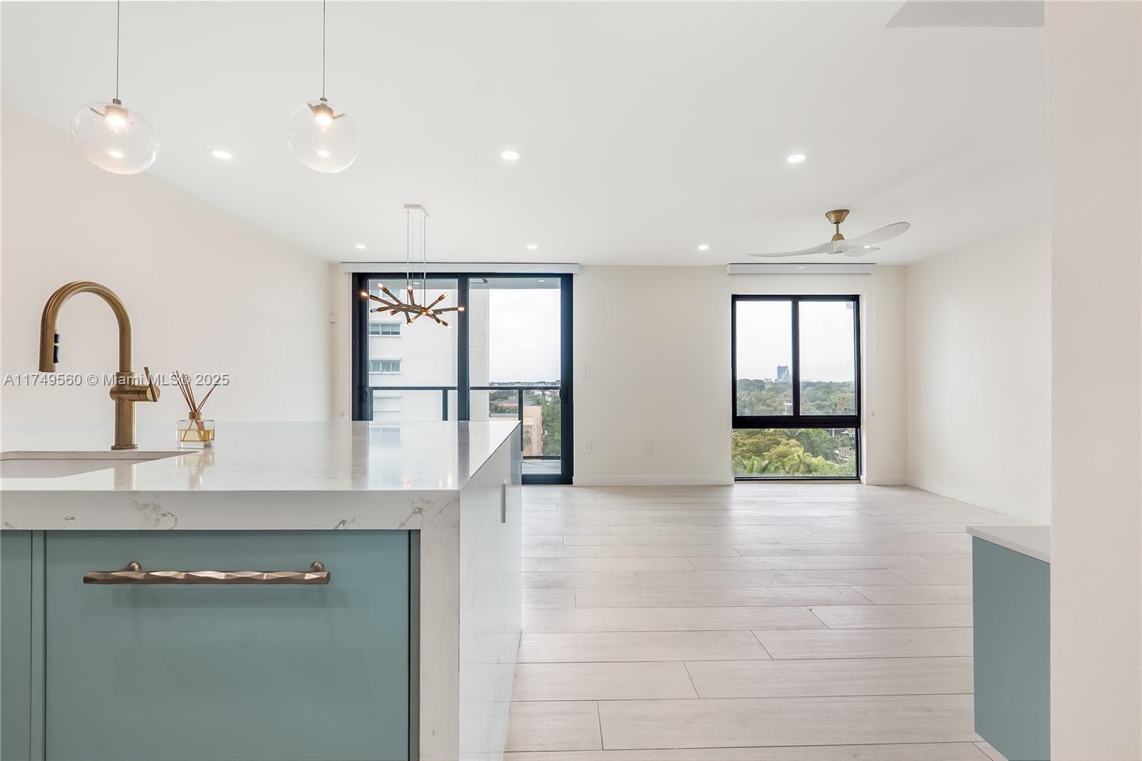 1600 SOUTH BAYSHORE LANE - Residential