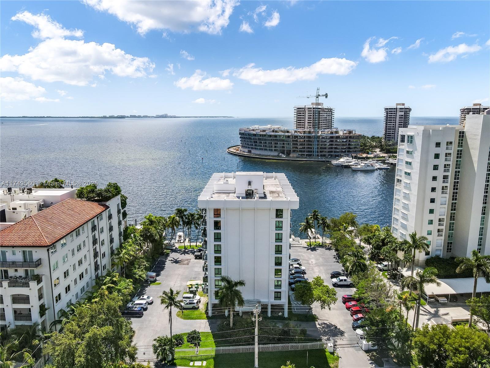 1600 SOUTH BAYSHORE LANE - Residential