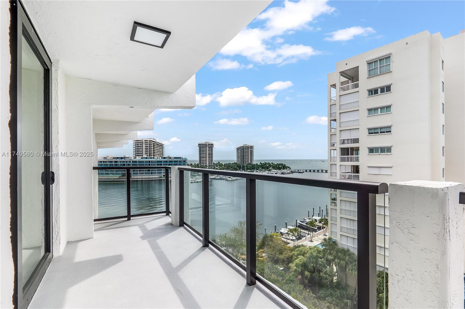 1600 SOUTH BAYSHORE LANE - Residential