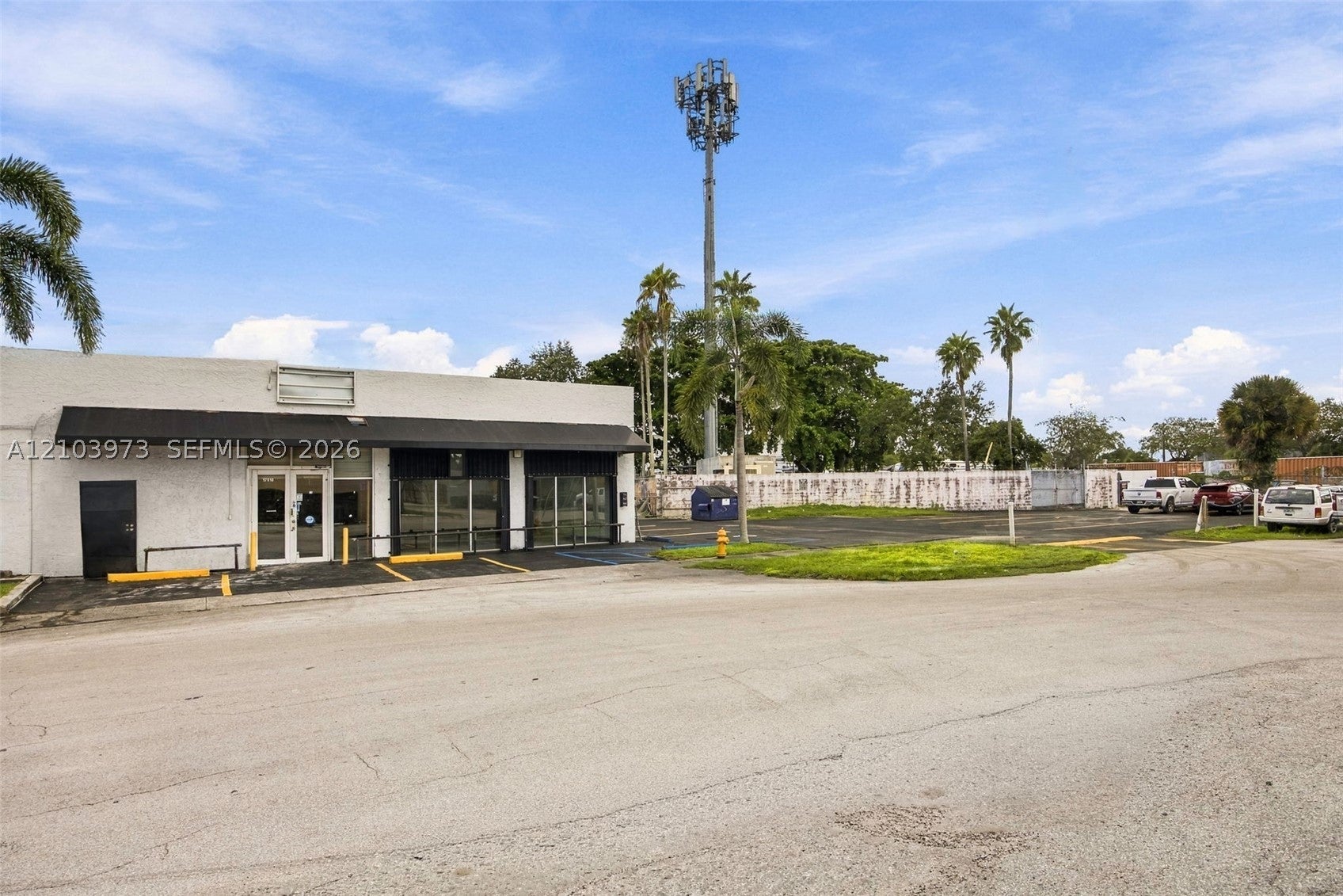 17030 S Dixie Hwy