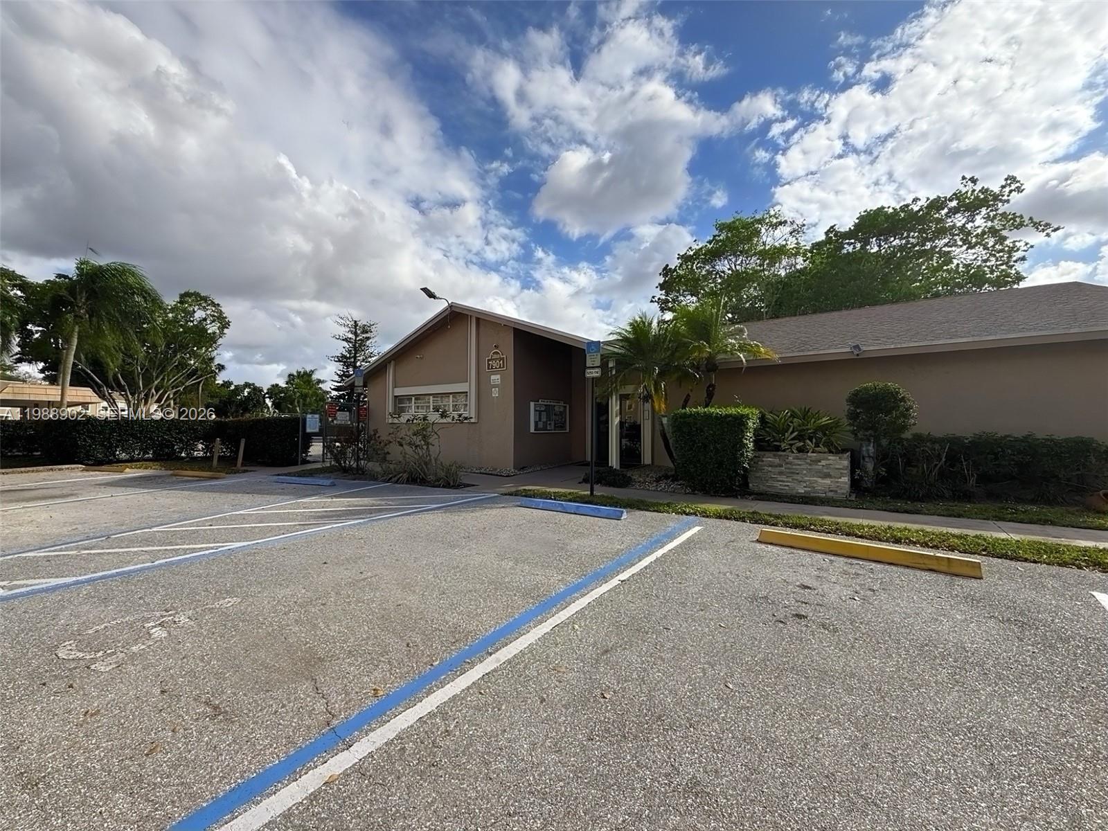 3 OF PALM SPRINGS 1 CONDO - Residential