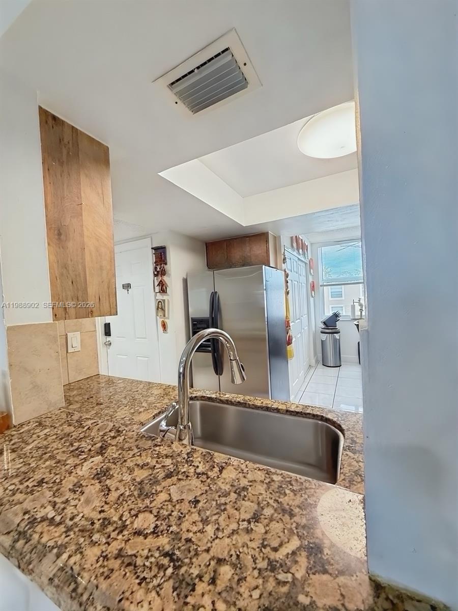 3 OF PALM SPRINGS 1 CONDO - Residential