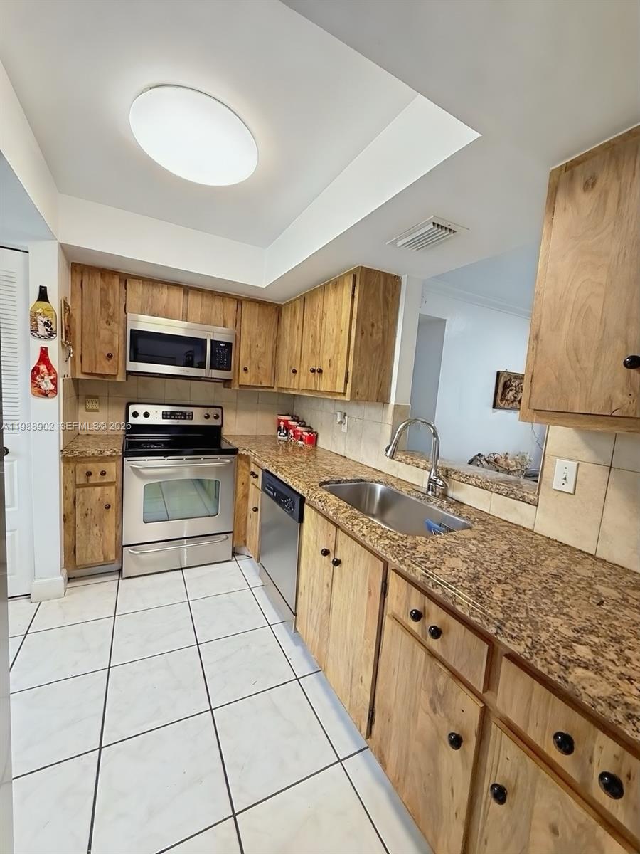 3 OF PALM SPRINGS 1 CONDO - Residential